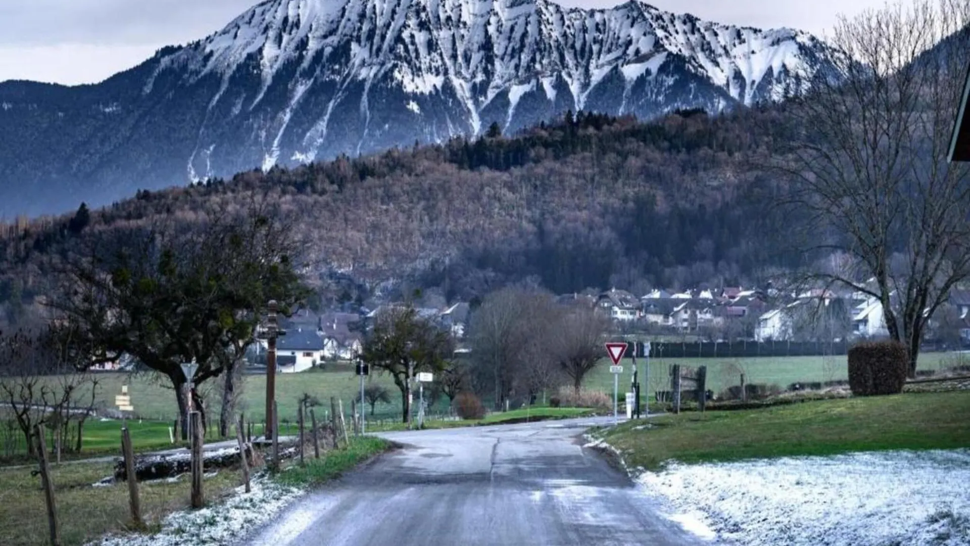 Great Apartment In Near Lake Annecy Giez